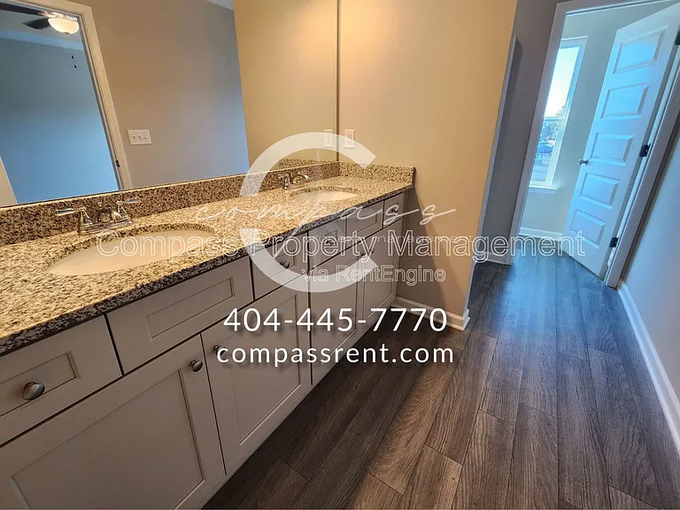 105 Squarewood Ln — Photo 18