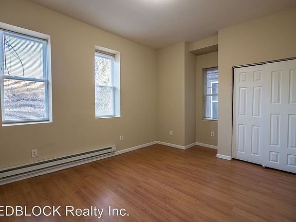 5th image of 1342 Wagner Ave #1
