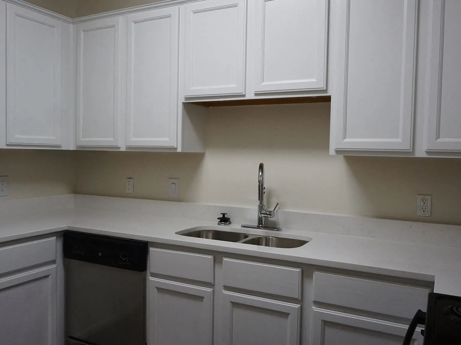 The Peabody Collection Apartments — Photo 3
