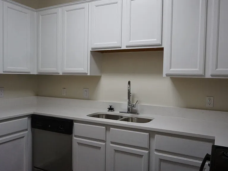 The Peabody Collection Apartments — Photo 3