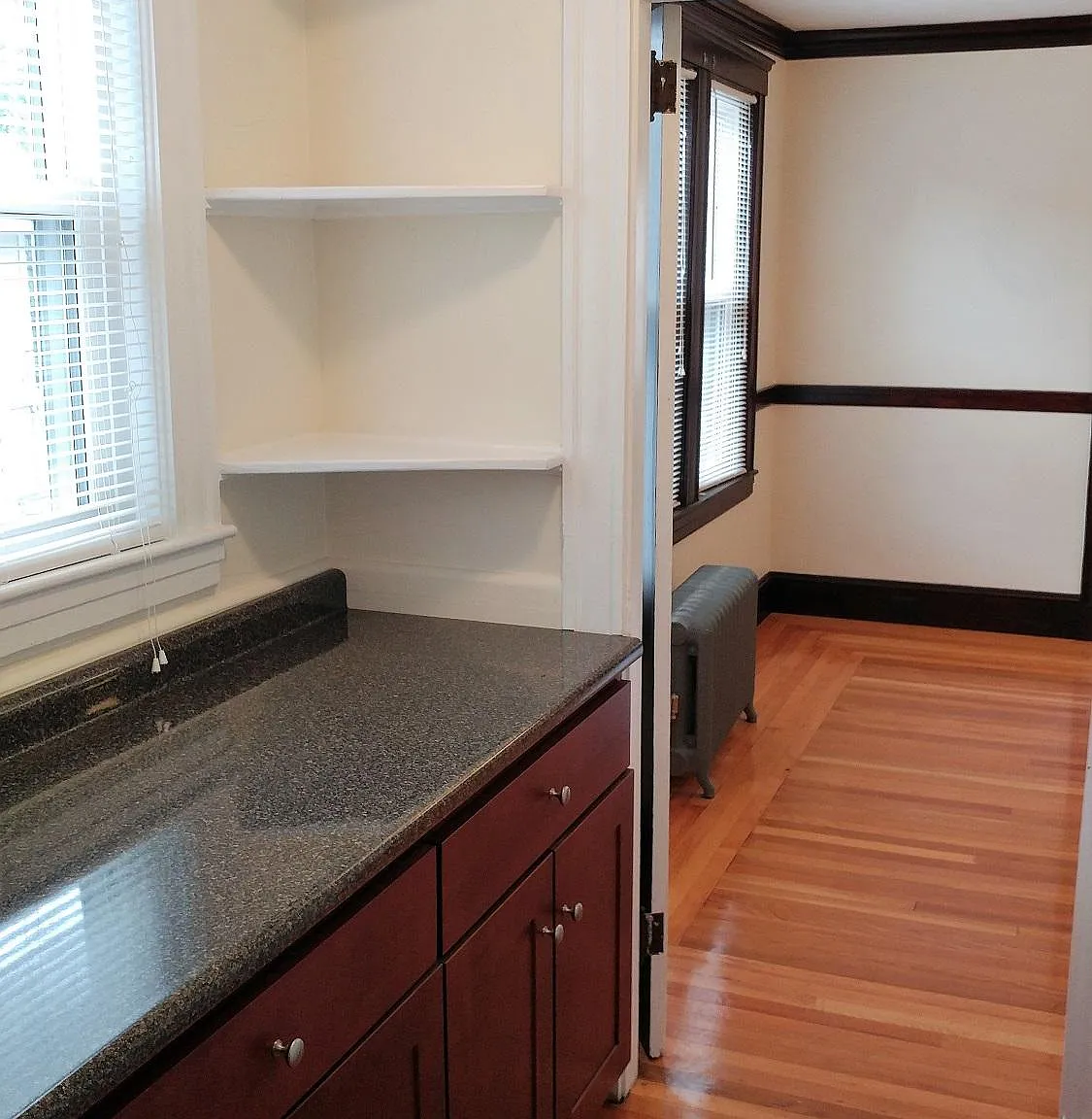 2 bed, 1200 sqft, $2,800 — Photo 4