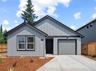 544 Dawn Ct #28, Medford, OR 97501