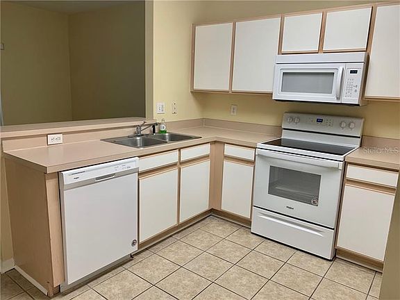5th image of 6431 Osprey Lake Cir