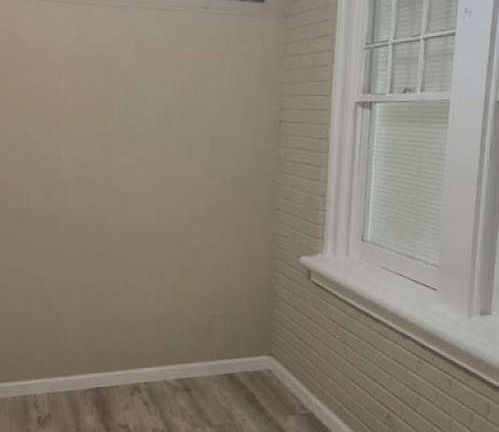 3rd image of 5720 N Marshall St