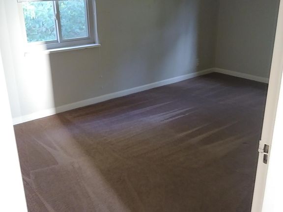 5th image of 2366 S Patterson Blvd APT 18