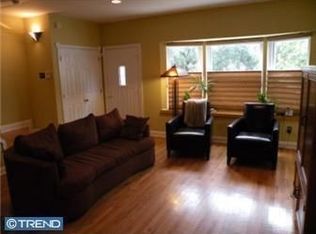 2833 Ogden St, Philadelphia, PA 19130
