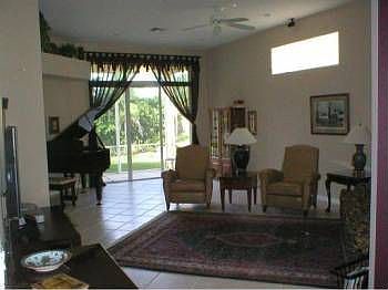 2nd image of 5087 Ventura Dr