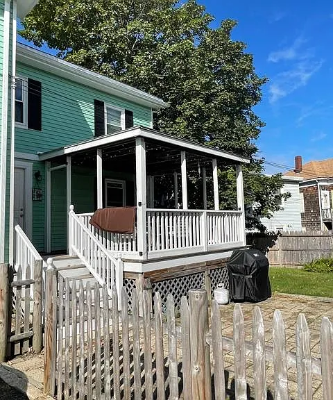 27 Pond St #1 — Photo 5