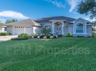 13 Clear Ct, Palm Coast, FL 32137