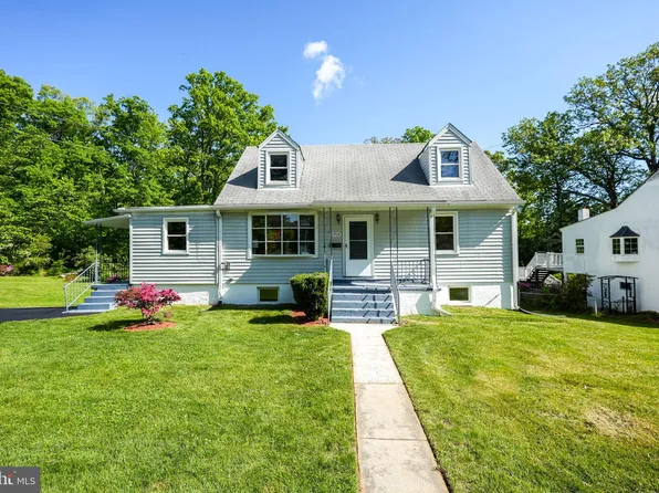 10906 Scott Dr, Fairfax, VA 22030