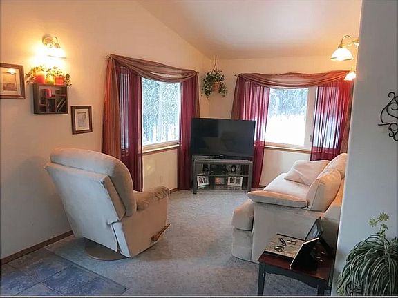 4th image of 2712 Waldheim Dr