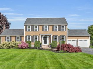 58 Chamberlain Rd, Westford, MA 01886