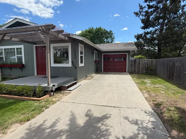 1323 Fir St, Sandpoint, ID 83864