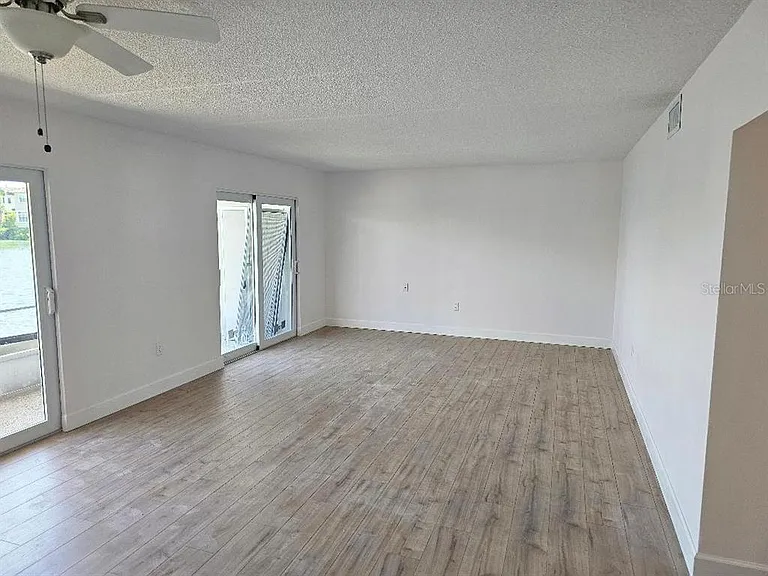 8822 Bay Pointe Dr #104 — Photo 5