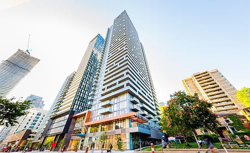 50 Wellesley St E Photo 1