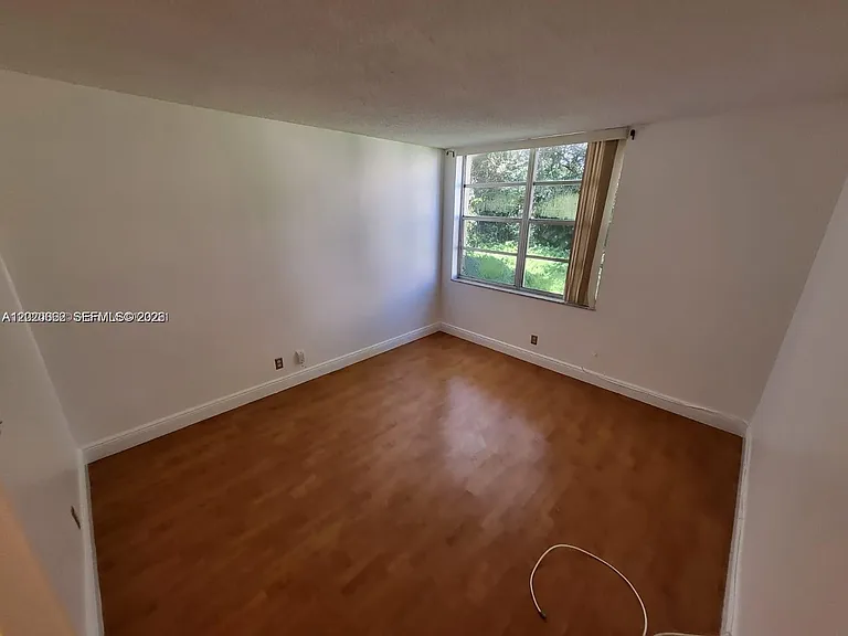 9440 Live Oak Pl #201 — Photo 11