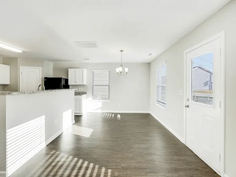 209 Kirkside Dr — Photo 9