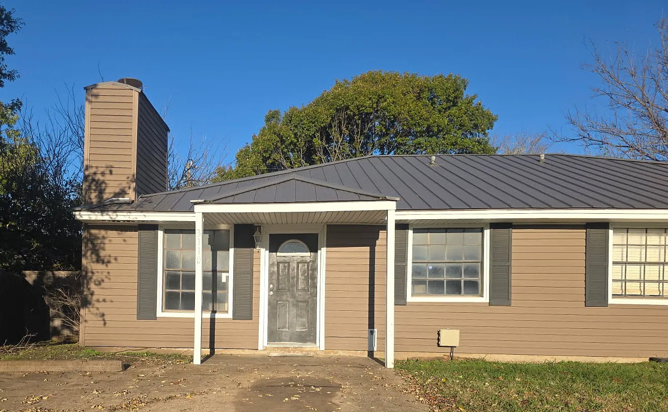 2 bed, 870 sqft, $995 — Photo 1