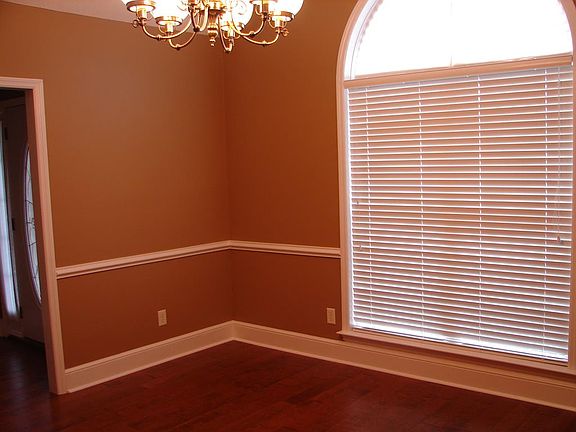 2nd image of 115 Susina Dr