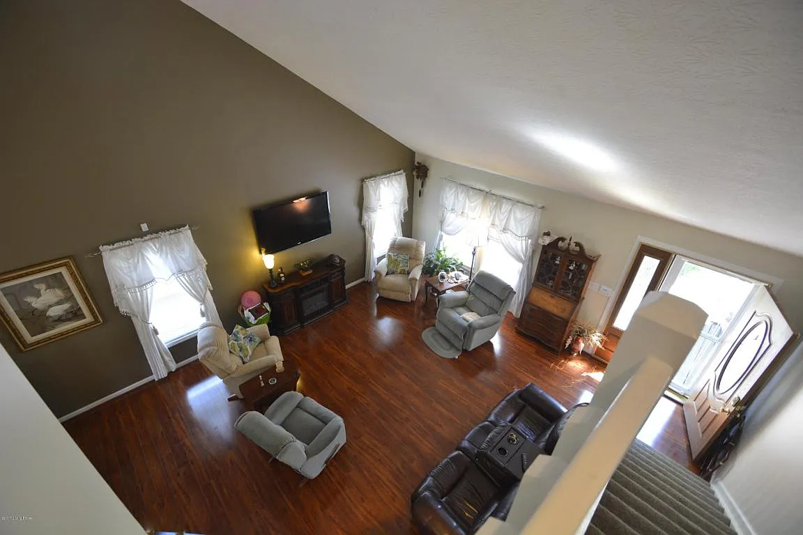 5305 Cloudston Ct photo 1