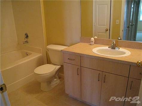 5th image of 533 NE 3rd Ave APT 416