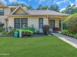 138 Whispering Oaks Way, Jackson, NJ