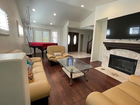 Grandroom