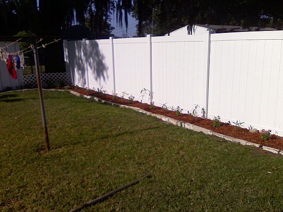 3rd image of 4349 Daisy Ln