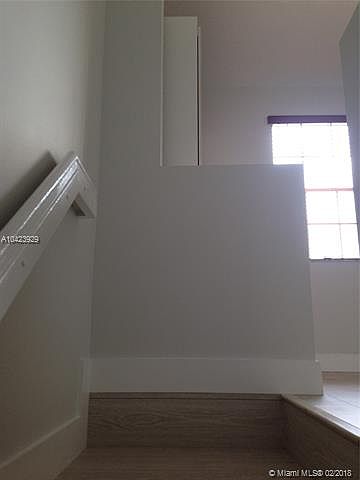 2nd image of 283 Duval Ct