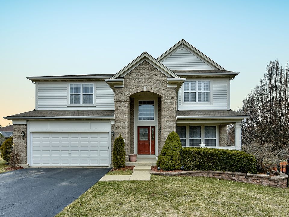1st image of 555 N Prairie Ln