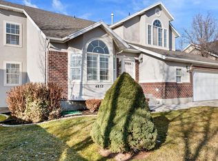 4852 S Taylors Hill Dr, Taylorsville, UT 84123