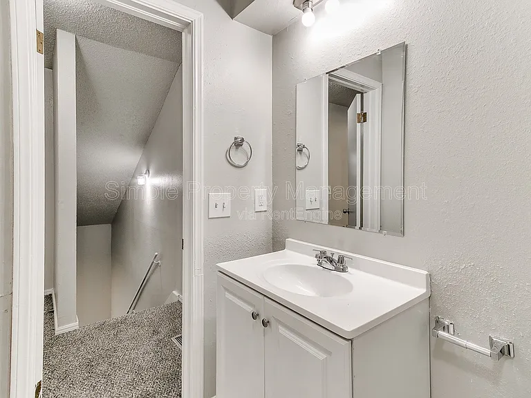 8510 Candlewood Dr — Photo 18