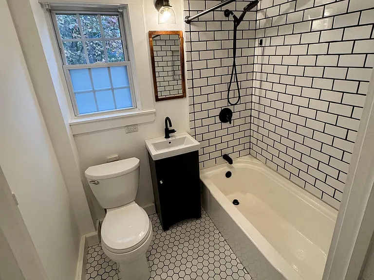 122 Raleigh Way — Photo 11