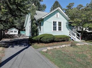 267 Holmes Rd, Warwick, RI 02888