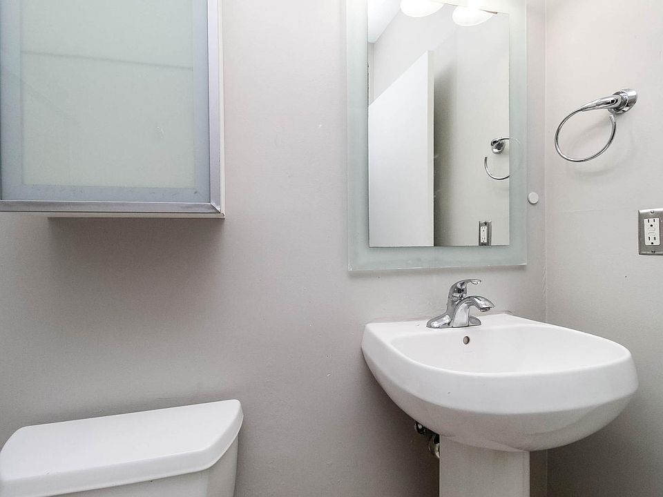 1st image of 6533 E Jefferson Ave #434