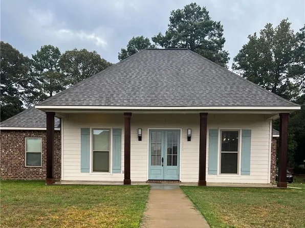 325 Saint Landry Dr, Pineville, LA 71360