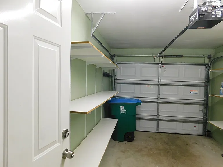 565 E Jessup Ave — Photo 22