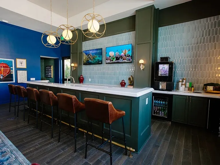Elan Park Apartments — Photo 14