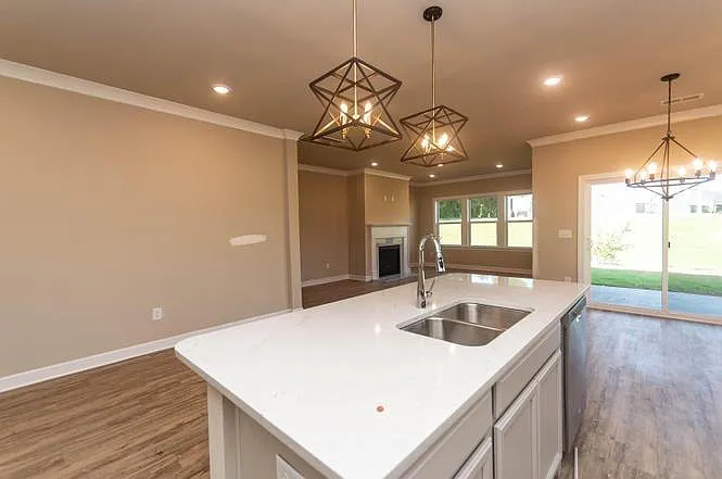 2310 Ditton Ct — Photo 9