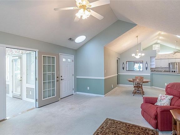 3rd image of 244 Edinburgh Village Dr