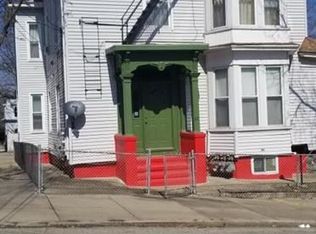 37 Armington Ave, Providence, RI 02908