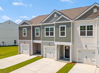 709 Galivant Dr, Goose Creek, SC 29445