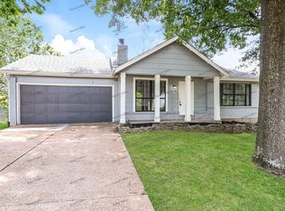 2592 Forest Ln, High Ridge, MO 63049