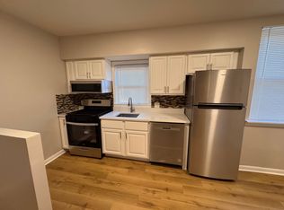 7 N Warwick Rd #2, Somerdale, NJ 08083