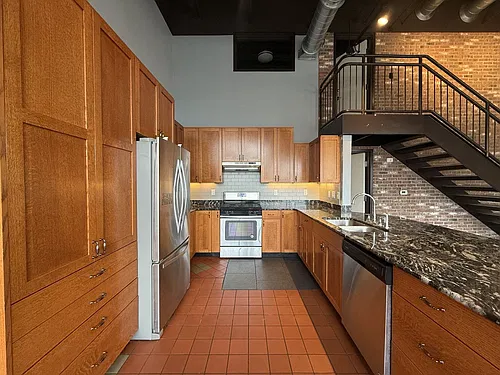 Floor plan 131-204