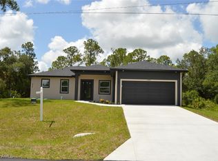 4204 E 24th St, Alva, FL 33920