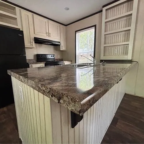 205 Owl Dr — Photo 5