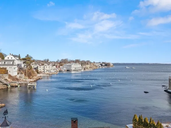 5 Independence Way APT C, Marblehead, MA 01945