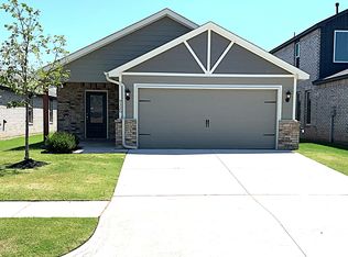 9320 NW 126th St, Yukon, OK 73099