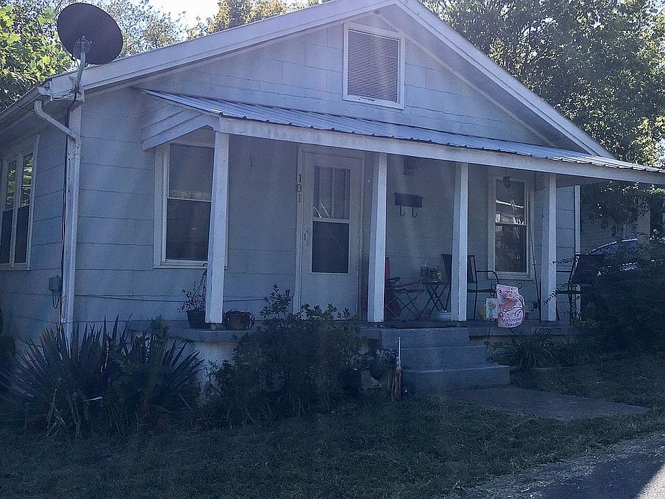 2nd image of 101 Spencer St
